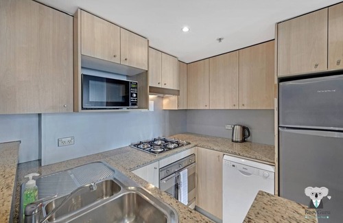 Haymarket Apartment | KozyGuru | Haymarket | 2Bed 2Bath Apt