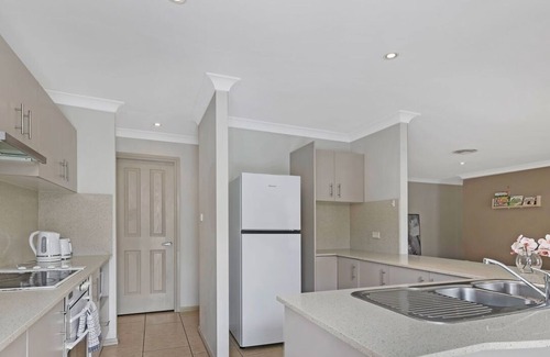 Penrith House | KozyGuru | Penrith | Cosy 4 BED Holiday House