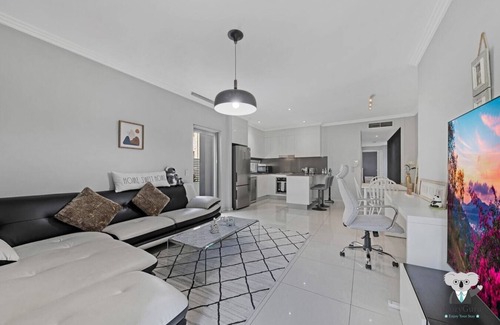 Ryde Apartment | KozyGuru | Ryde | Cosy 2Bed Apt with Private Yard