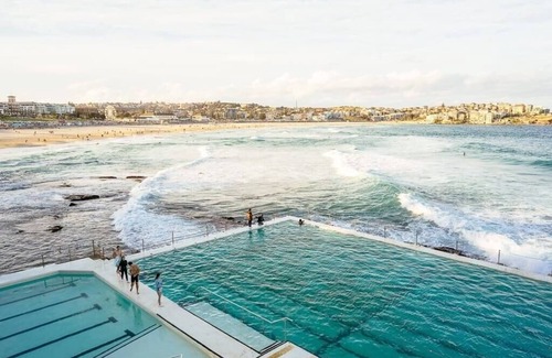 Haymarket Apartment | KozyGuru | Sydney CBD | Best Location Studio