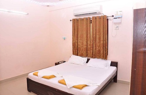 Sriperumbudur Hotel | KPA Grand Palace