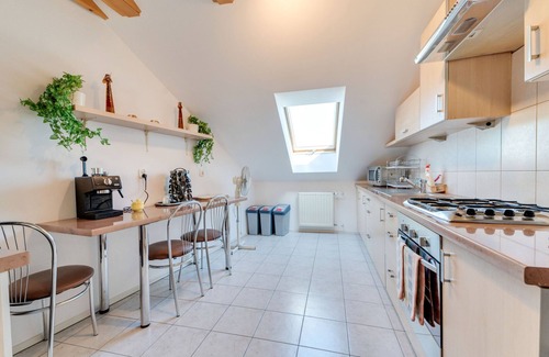 Zwierzyniec Apartment | Królowej Jadwigi by Interhome