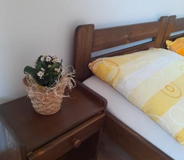 Zasmuky Hotel | Krčma na statku