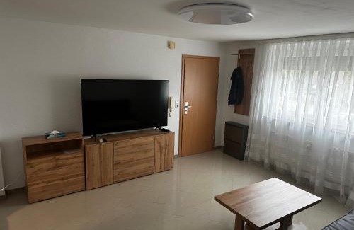 Ittlingen Apartment | KRAICHGAU # 2 Ferienwohnungen in einem Haus mit EBK, WLAN, Monteurzimmer, SELF-CHECK-IN