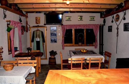 Andrijevica Bed & Breakfast | Kraljska koliba - Kralje's Cottage