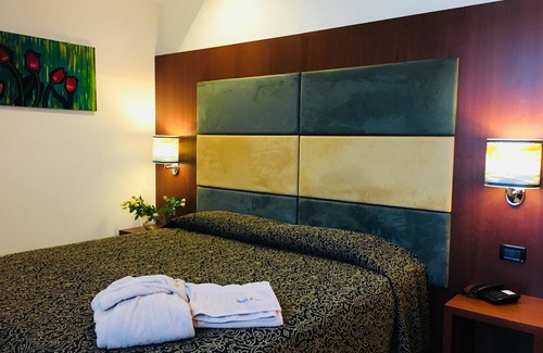 Zane Hotel | Kristal