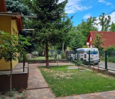 Szigethalom Apartment | Krisztina Apartman 1- Szigethalom