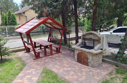Szigethalom Apartment | Krisztina Apartman 1- Szigethalom