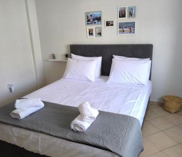 Lagkadas Apartment | Krithia Apartment with Garden