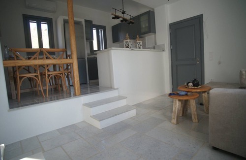 Krotiri Villa | Krotiri View of Paros