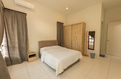 Krubong House | Krubong Bungalow Homestay [WiFi equipped]