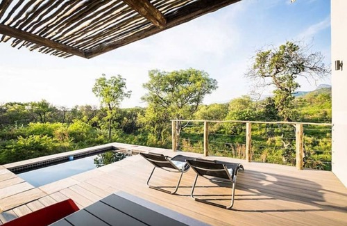 Hoedspruit Cottage | Kruger Cliffs Turaco cottage