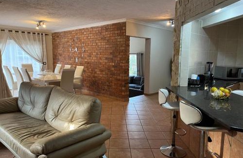Greater Johannesburg Metropolitan Area House | Krugersdorp home
