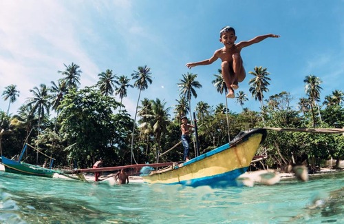 Krui House | Krui Surf Camp Hotel Mutiara Alam Zandino