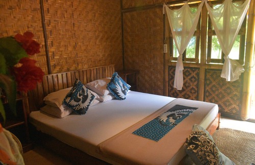 South Krui Bed & Breakfast | Krui Surfing