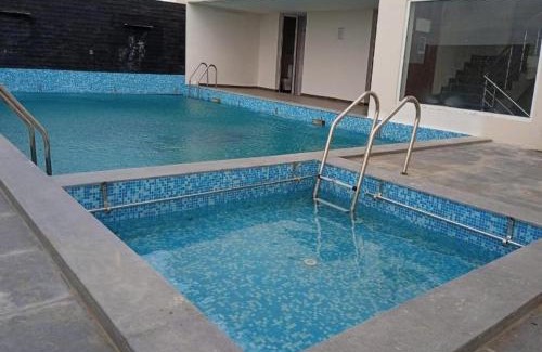Karur Hotel | KRV Meridian