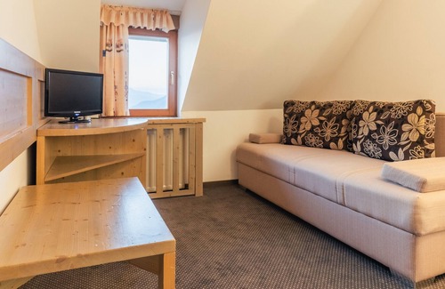 Ambroz pod Krvavcem House | Krvavec Family Room 1