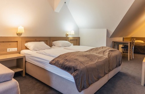 Ambroz pod Krvavcem House | Krvavec Family Room 2