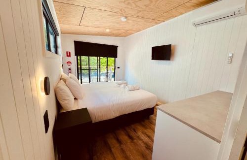 Leigh Creek Hotel | Kryal Castle Ballarat