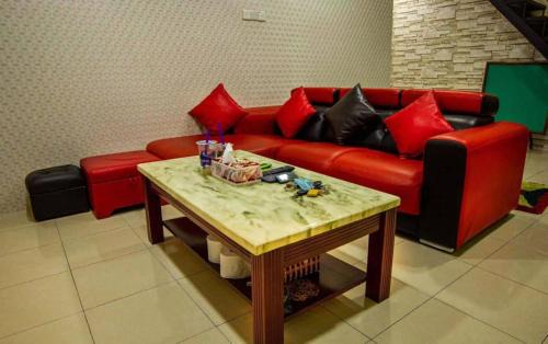 Kuala Selangor House | KS 88 Terrace Homestay 15Pax 4R2B nearby LotusTesco