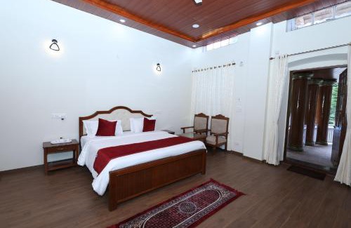 West Mere Hotel | KSTDC Hotel Mayura Royal Heritage-Ooty
