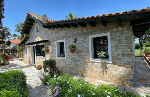 Artemida Villa | Ktima Zotos luxury exotic cottage 1