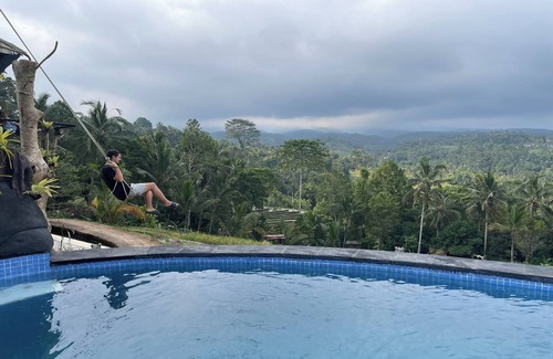 Blimbing Villa | KTS - Kubu Tepi Sawah