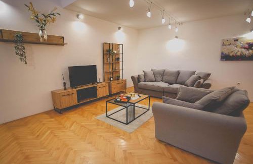Vinkovci Apartment | Kuća Dika