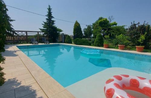 Stari Banovci House | Kuća na dan Villa Holiday