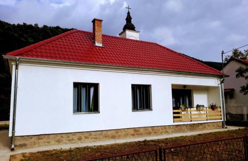 Central Serbia House | Kuća za odmor Artemida Dobra