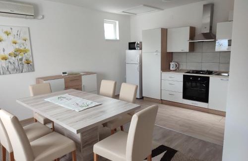 Svajcarnica Apartment | Kuća za odmor Balera