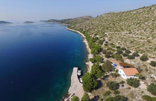 Island Dugi Otok House | Kuća za odmor Island just for You- Island Sit