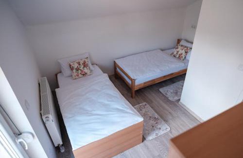 Kupres Ski Chalet | Kuća za odmor -Megy-