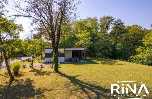 Pakrac House | Kuća za odmor Rina