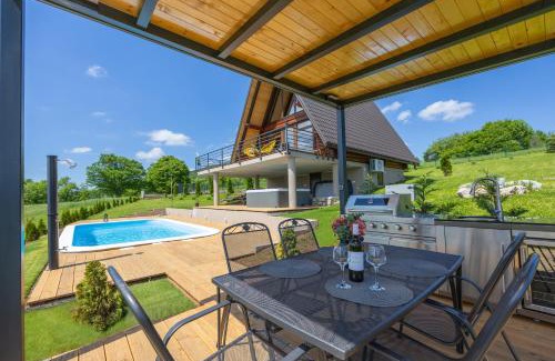 Brinje Villa | Kuća za odmor Sokolac