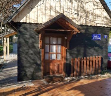 Sesvete Apartment | Kuća za odmor Tupek