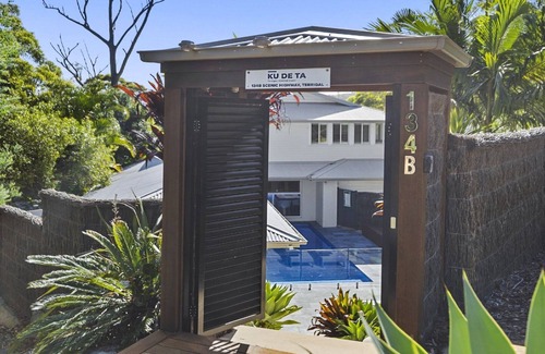 North Avoca House | KU DE TA | Pool , Spacious Home | Accom Holidays