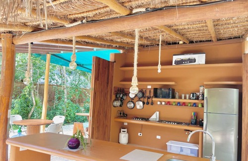 Chemuyil House | Ku Kuk Glamping – Domo Raíces