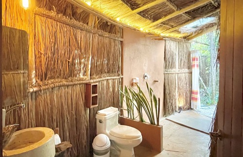 Chemuyil House | Ku Kuk Glamping – Domo Raíces