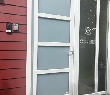 Sint-Michiels Bed & Breakfast | Kuai Guestroom Brugge