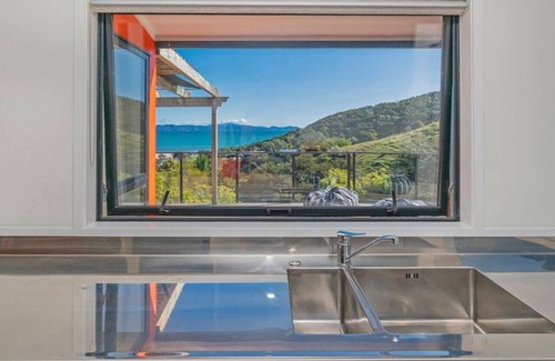 Kuaotunu House | Kuaotunu Escape - Privacy + Views + Luke's Kitchen, Cafe & Beach