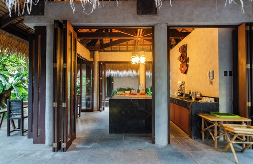 Lian House | Kublihan Matuod Beach Private Pool Home Oasis Lian Batangas