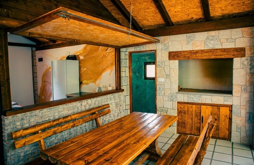 Trn Cottage | Kućica na Vodi - House with Terrace