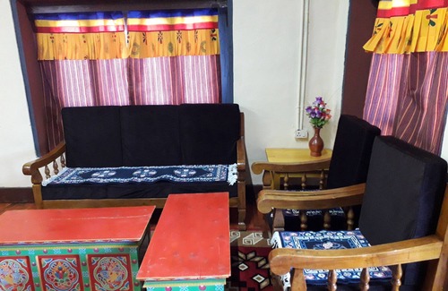 Paro Bed & Breakfast | Kuenley Home stay