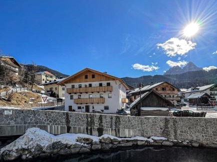 Vierschach Apartment | Kuenz Dolomites App 2