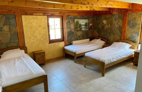 Gusinje Bed & Breakfast | Kula Nekovic