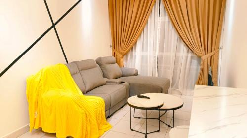 Daerah Kulai Apartment | Kulai Apartment 3BR-5BR near IOI, Aeon and Senai Airport