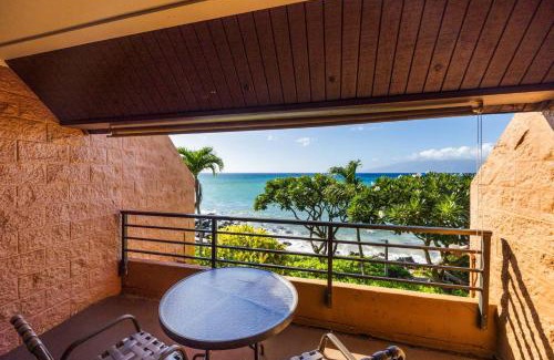 Honokowai House | Kuleana Club #410 Oceanfront 1 bedroom 1 bathroom - Gated 2nd Fl