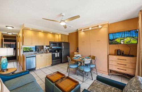 Honokowai House | Kuleana Club #410 Oceanfront 1 bedroom 1 bathroom - Gated 2nd Fl