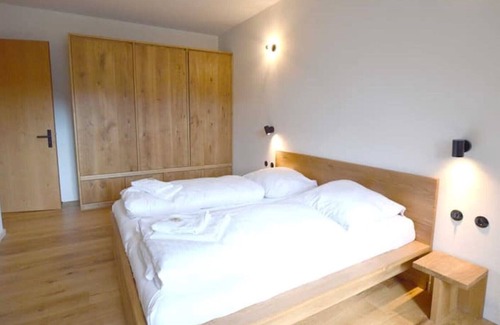 Altenkrempe Apartment | Kultur Gut Hasselburg Bernstein 4er Fewo